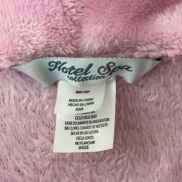 Hotel Spa Collection Pink Plush Super Soft Fleece Robe - Picture 15 of 16